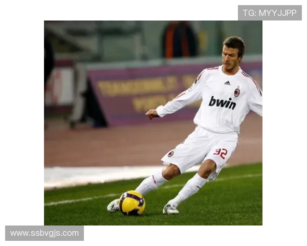 特拉布宗体育边路进攻 特拉布宗体育边路进攻