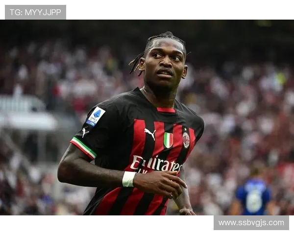 AC米兰进攻依赖莱奥个人能力，团队战术协同是否受限