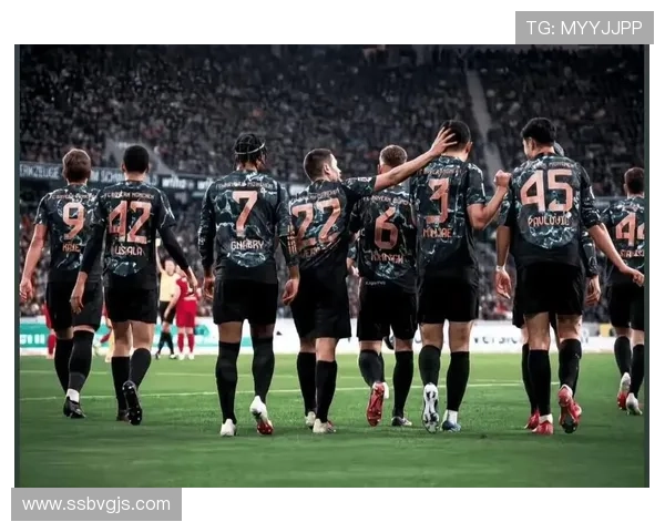 拜仁慕尼黑进攻效率提升但结构趋同，进球增多背后隐忧显现