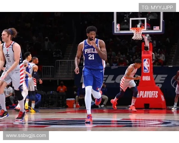 恩比德挡拆拉开内线空间 成为76人攻防核心区别于字母哥